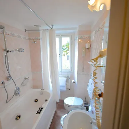 Hotel C-hotels De Rose Palace Florence
