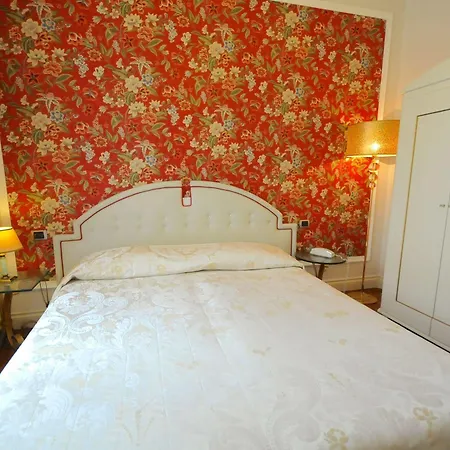 C-hotels De Rose Palace Hotel