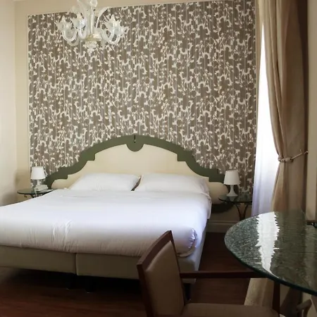 C-hotels De Rose Palace 4* Florence