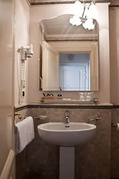 C-hotels De Rose Palace 4* פירנצה