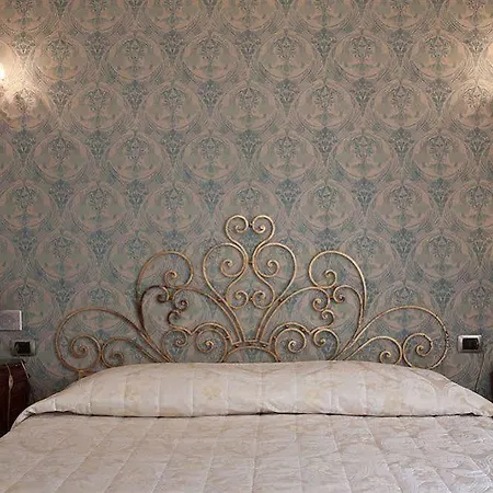 Hotell C-hotels De Rose Palace 4*